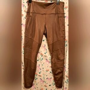NWOT Athleta Inclination Metallic Copper Moto Goth Gym Yoga Legging Pants SZ M